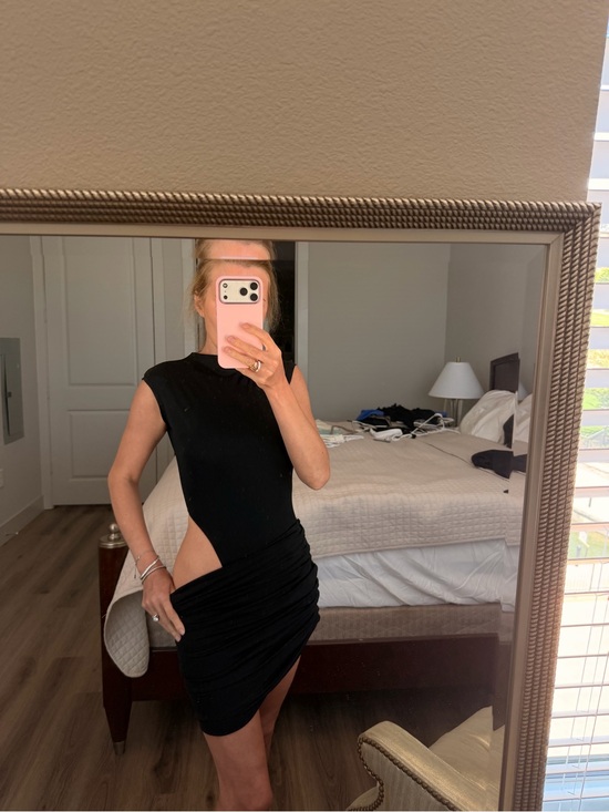 julliefasnion Dresses & Skirts - Sleeveless Black Mini Dress with Side Cutout